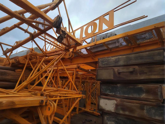 Festkopf Zoomlion 6015 Gebraucht Turmkranich mit 60m Arbeitsboom und freie Höhe