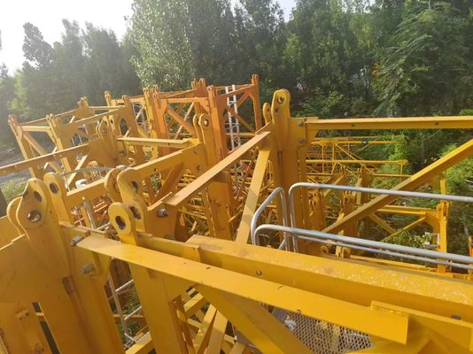 QTZ200 7015 Gebraucht Turmhöhe 10 Tonnen Maximallast 65m